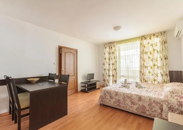 アパート Guest Co Morenia *